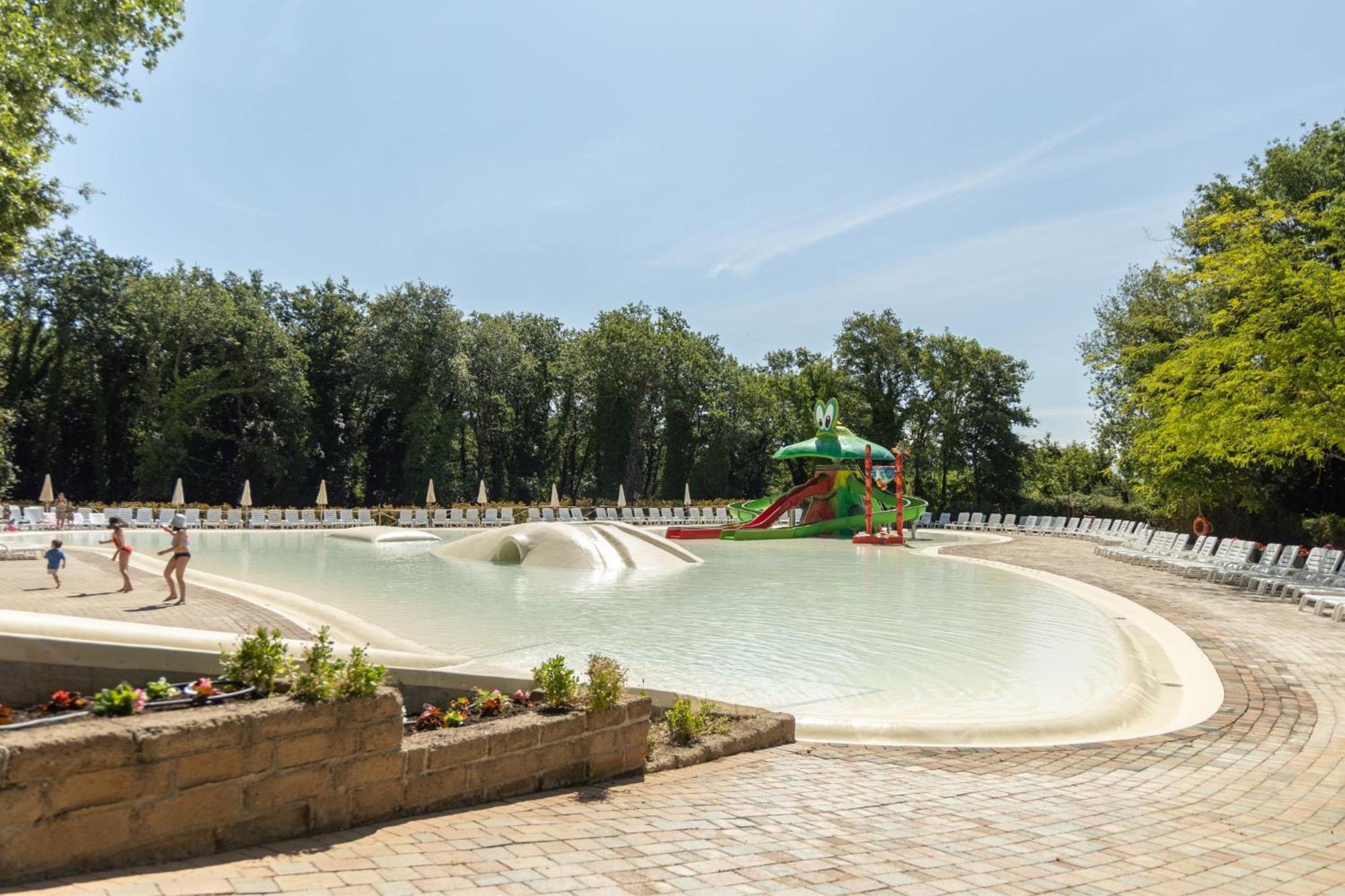 Hu I Pini Village Fiano Romano Exteriör bild